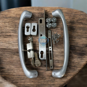 KHÓA LÙA C CANDY BẠC