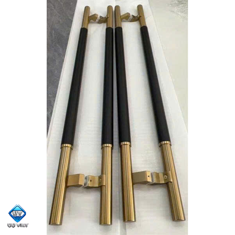 TAY NẮM LỆCH TÂM