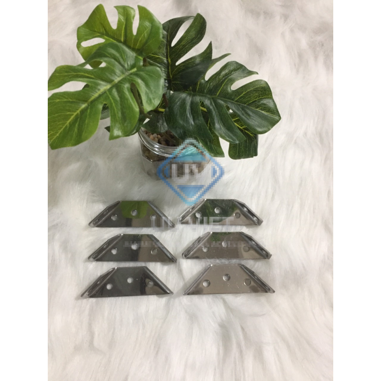 KE BÁT VUÔNG INOX 90 ĐỘ ĐA NĂNG